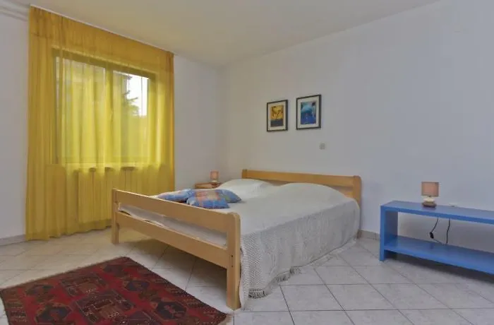 In - Istrien 10864 * Pola