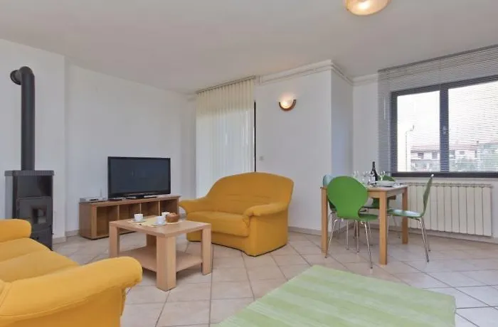 In - Istrien 10864 Apartment