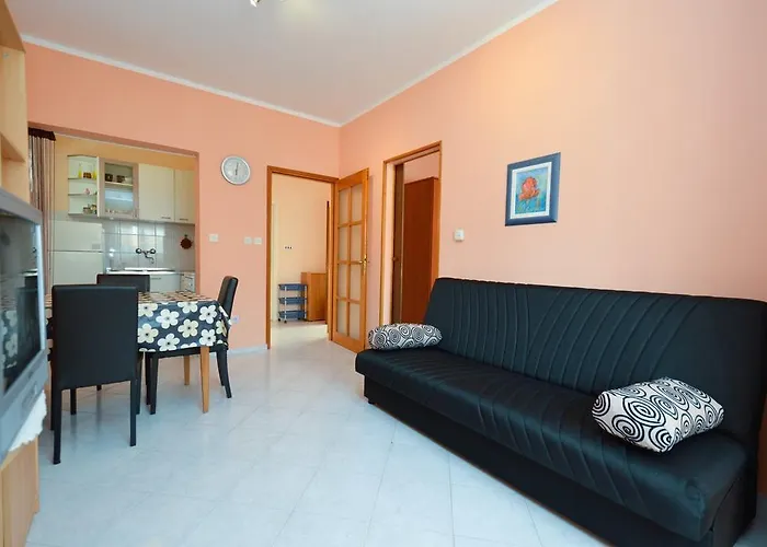 In - Istrien 10864 Apartment Pula